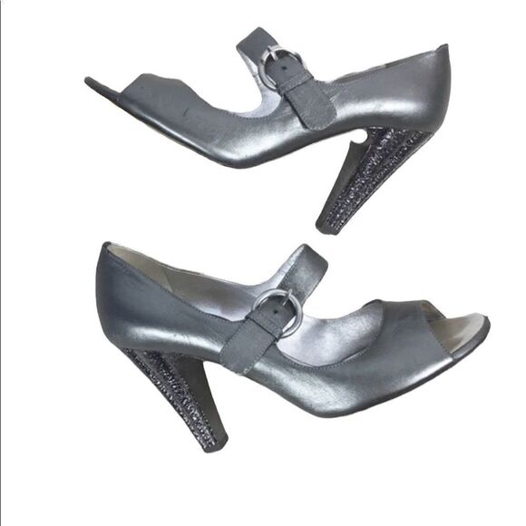 GIUSEPPE ZANOTTI Peep Toe Mary Jane Metallic Pumps Heels Silver Grey 7 - Picture 1 of 9